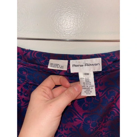 Vintage 100% Silk Wrap Skirt Women Sz 18W Purple Paisley Floral Maxi Resort - Picture 2 of 8